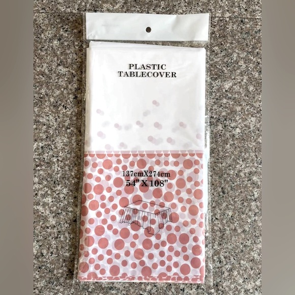 New Rose Gold Dot tablecloth 54”x108” - Picture 1 of 1